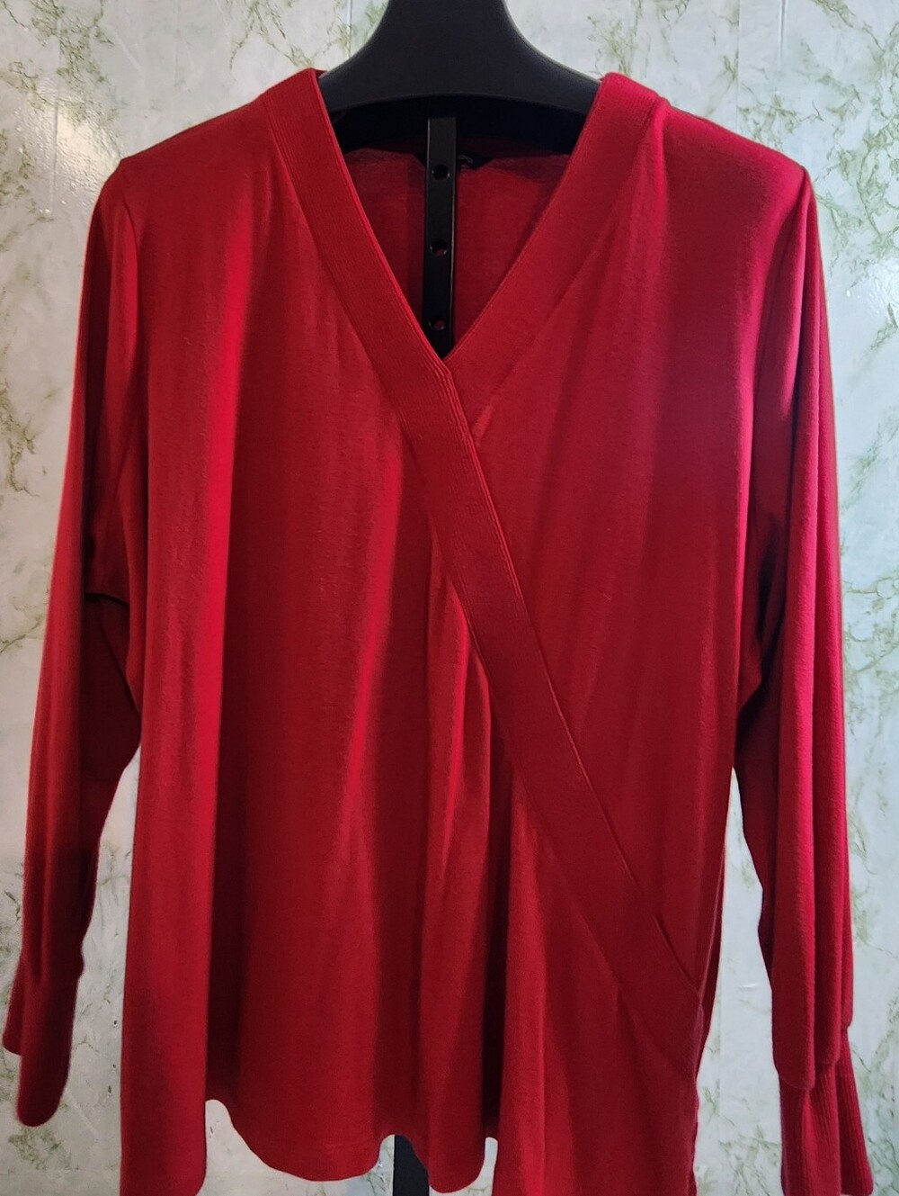 LANDS' END Soft Red Vneck Sweater Top